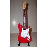 Music Legends Collection - Guitare Miniature Fender Stratocaster Rouge